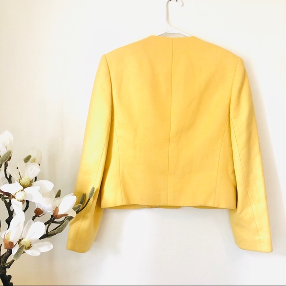 vintage Holt Renfrew boxy yellow blazer - Picture 2 of 8